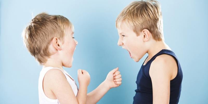 Lý giải sự xuất hiện của mơ thấy đánh nhau