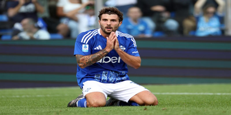 Soi kèo Bologna vs Como - phong độ